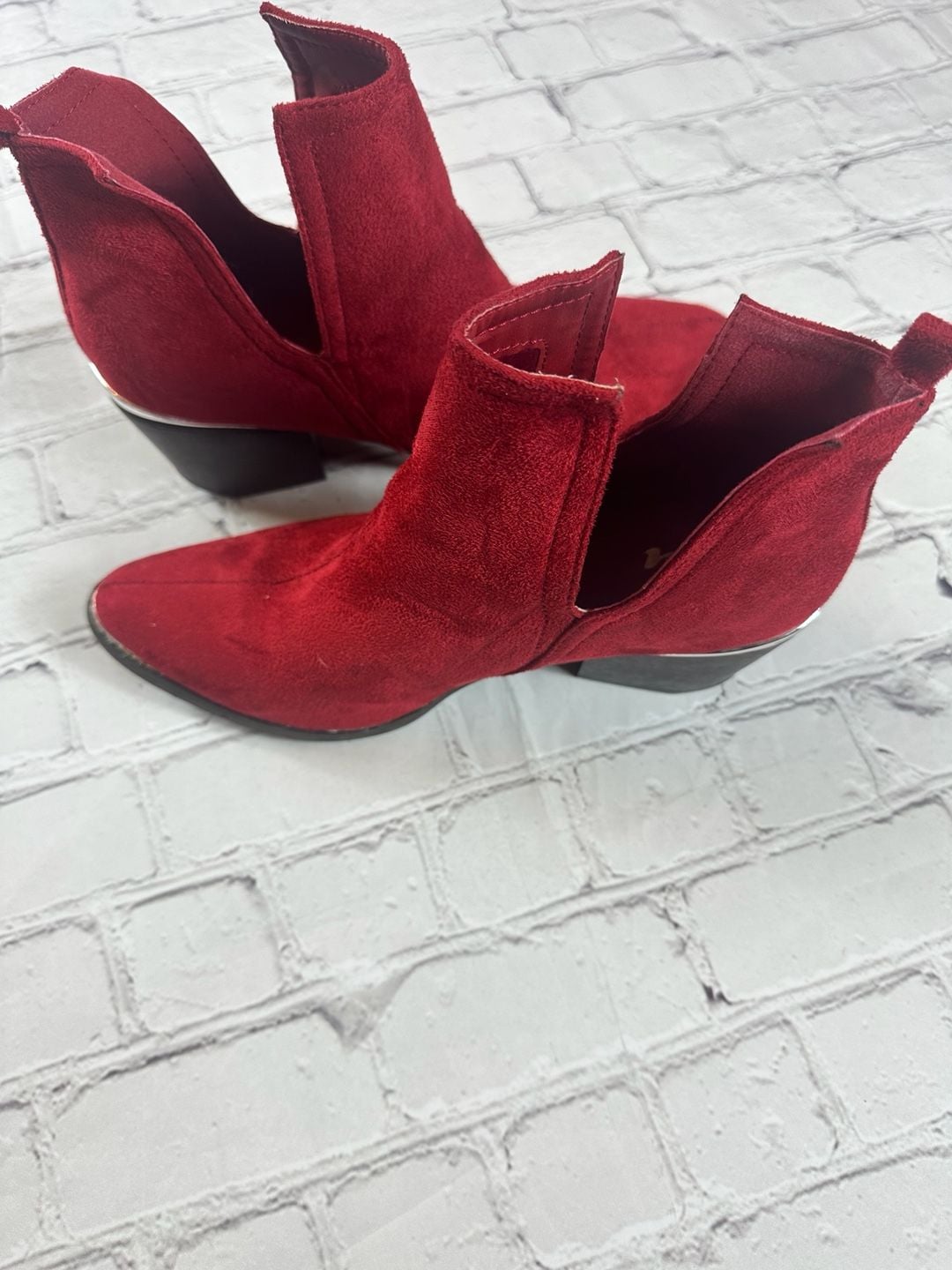 Journee Collection Issla Side Slit Block Heel Western Booties — image 8 of 8